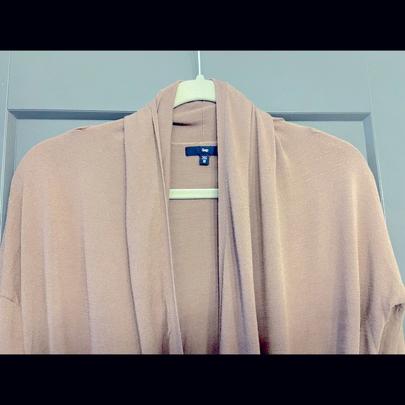 Barely Worn/Good Condition - GAP Women’s Long Sleeve XS Soft Blouse- Taupe/Brown - Picture 3 of 5